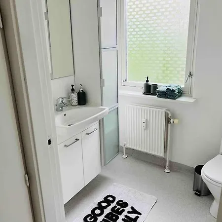 Apartamento Lovely 1-bedroom In C