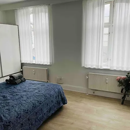 Lovely 1-bedroom In C 公寓 *