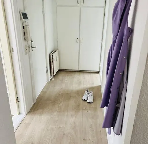 Lovely 1-bedroom In C Appartement *