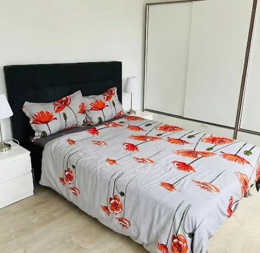 Lovely 1-bedroom In C Appartement *