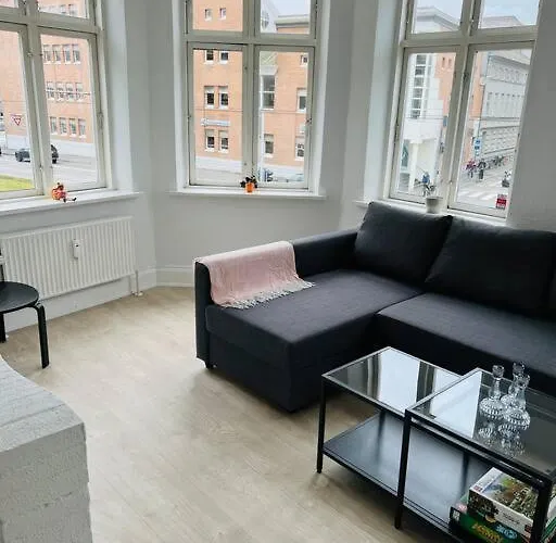 Lovely 1-bedroom In C Århus